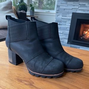 Sorel Addington Waterproof Chelsea Black Boot